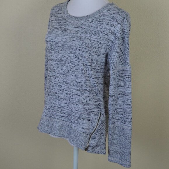 Athleta Blissful Sharkbite Top - Picture 7 of 8